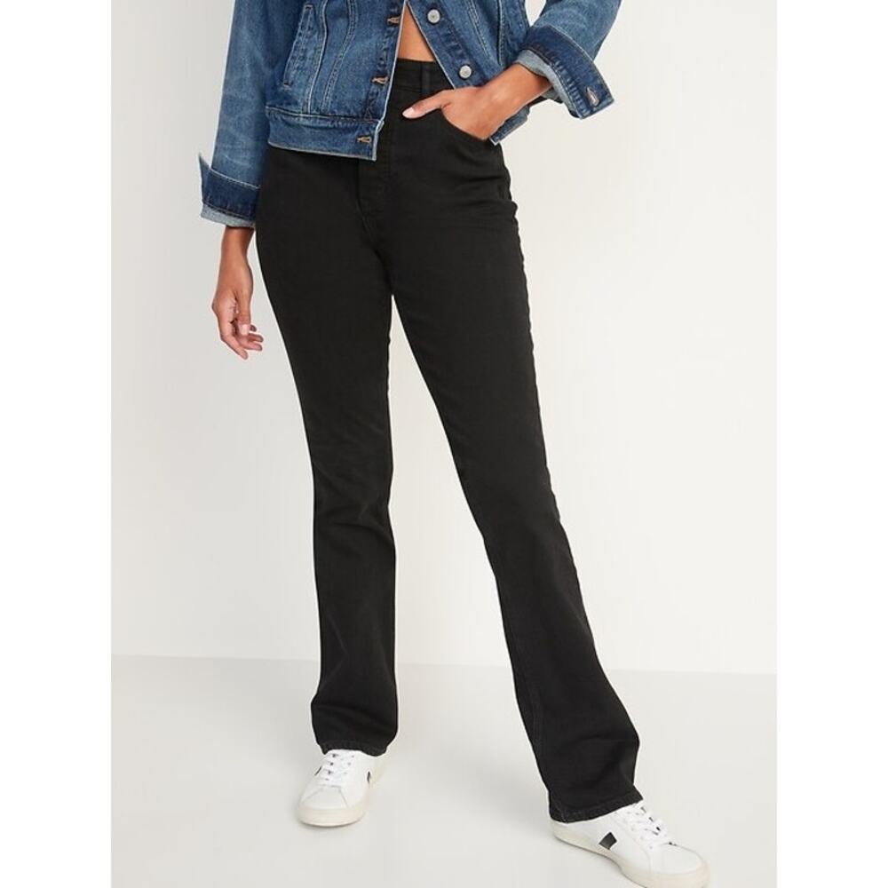 Old Navy Extra High Waisted Button Fly Kicker Bootcut Jean Women’s 4 Tall Black